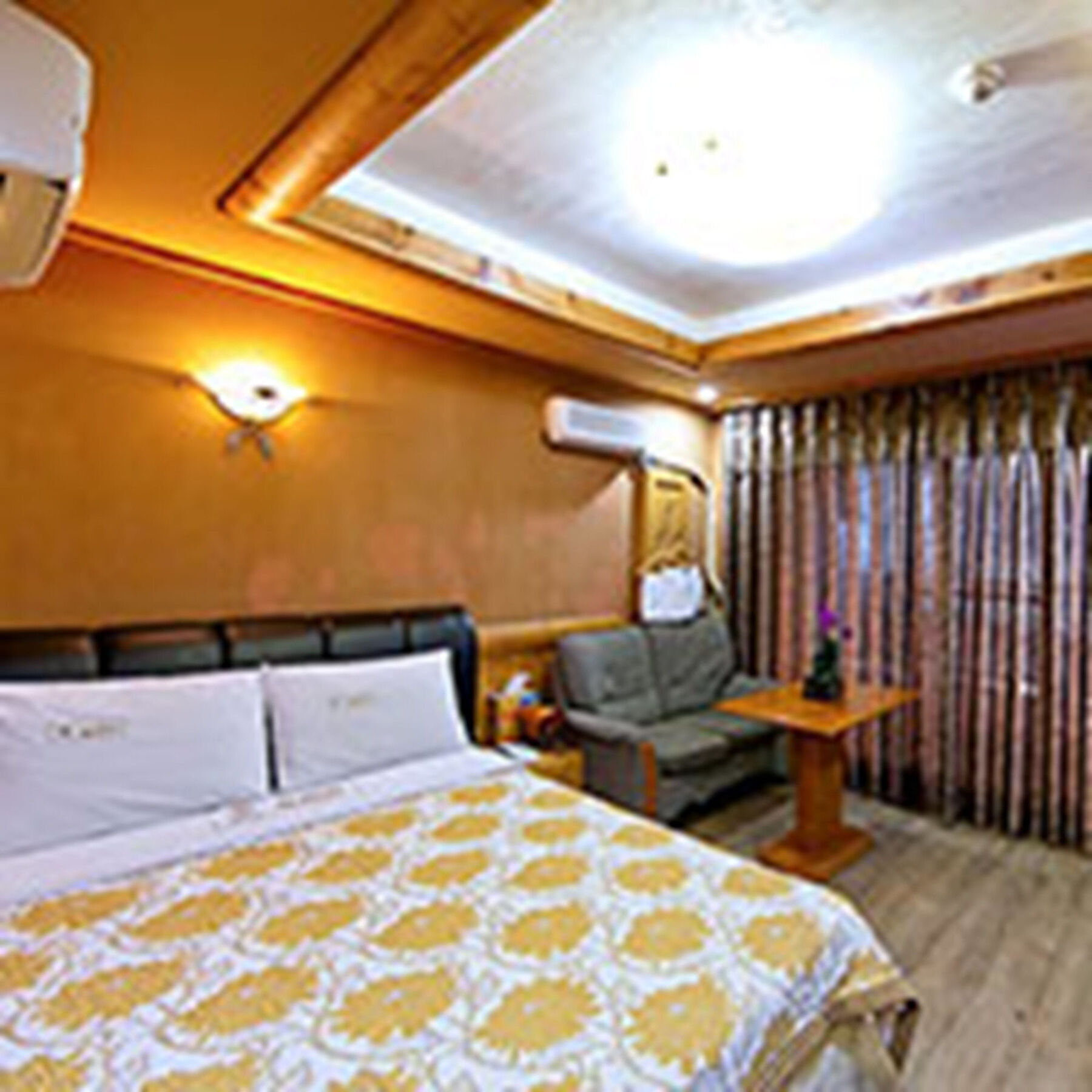 Drama Motel Порён Экстерьер фото