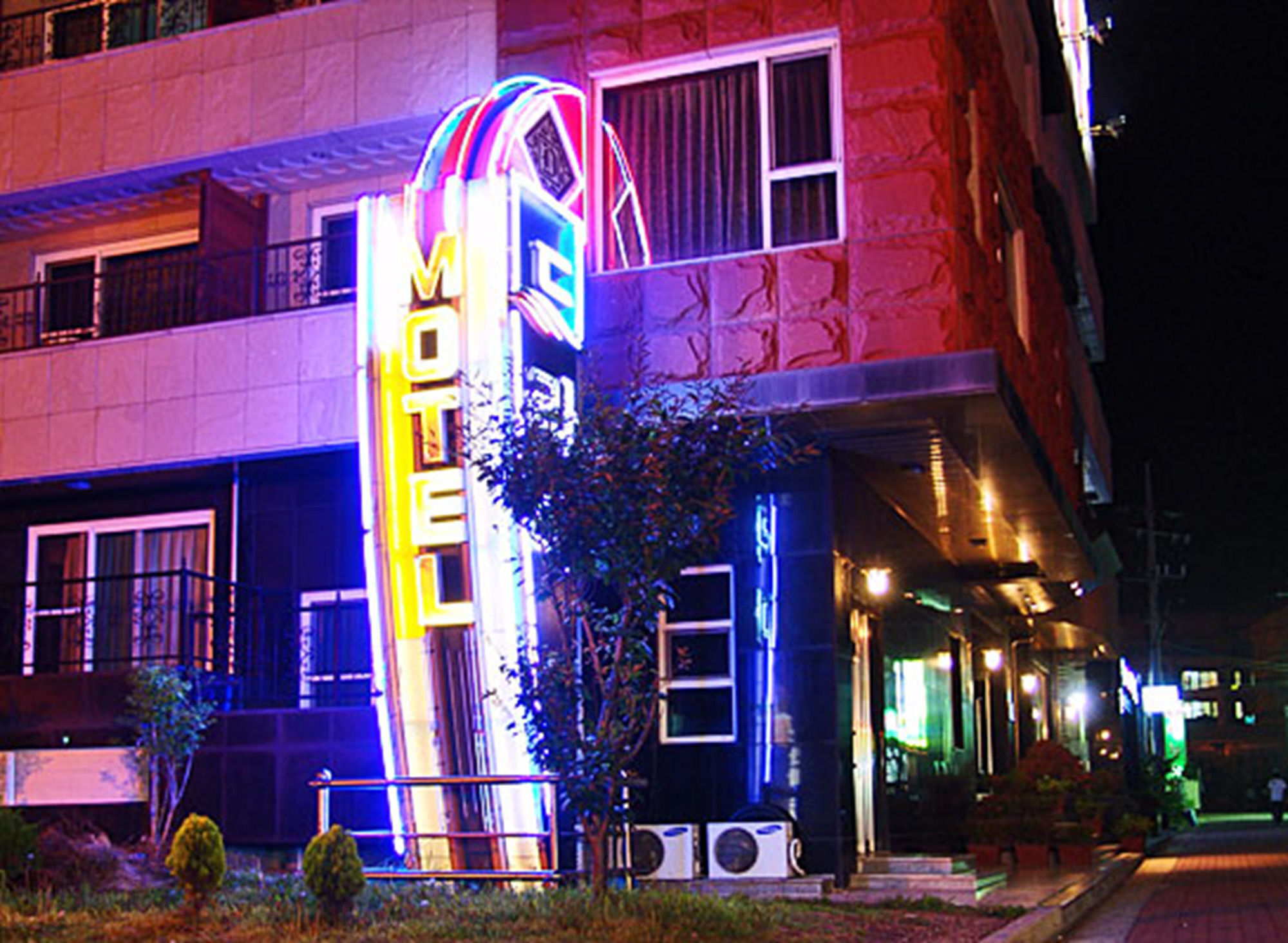 Drama Motel Порён Экстерьер фото