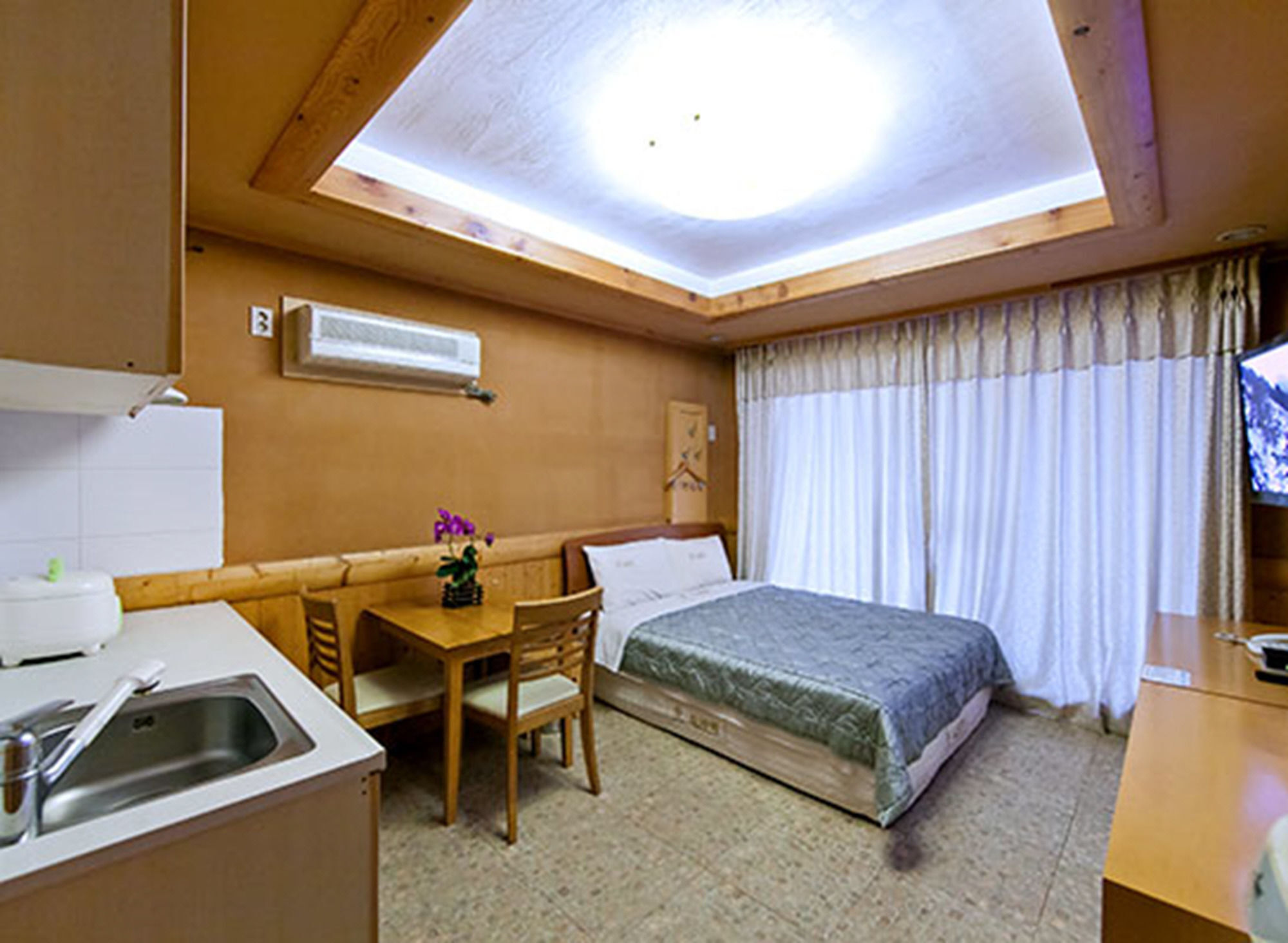 Drama Motel Порён Экстерьер фото