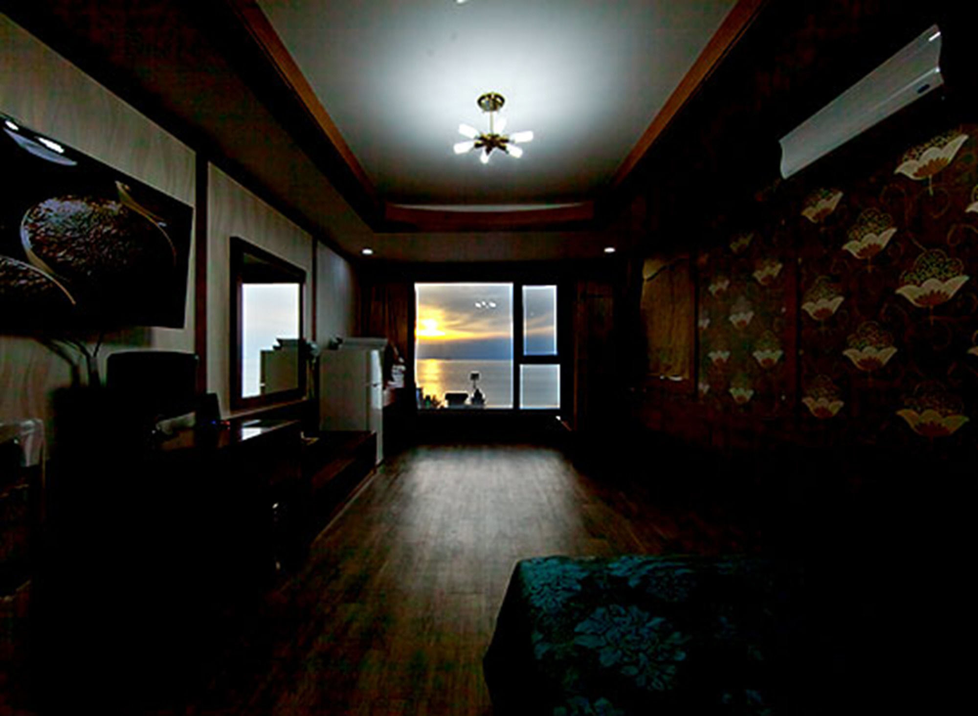 Drama Motel Порён Экстерьер фото