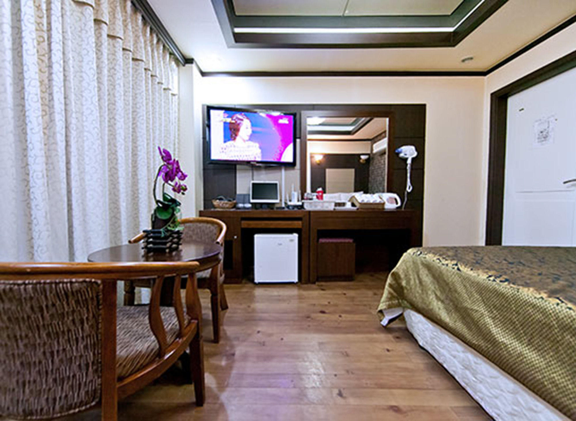 Drama Motel Порён Экстерьер фото